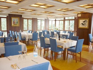 Restaurant - Hotel Candanchu (Aisa)