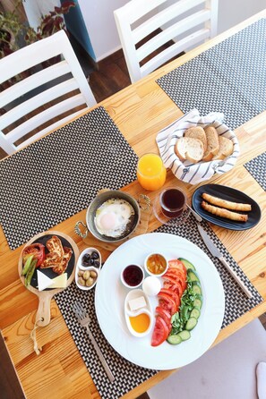 Breakfast buffet - Zephyros City Otel (Datça)