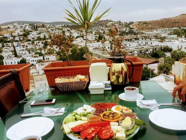 Desayuno continental incluido todos los días