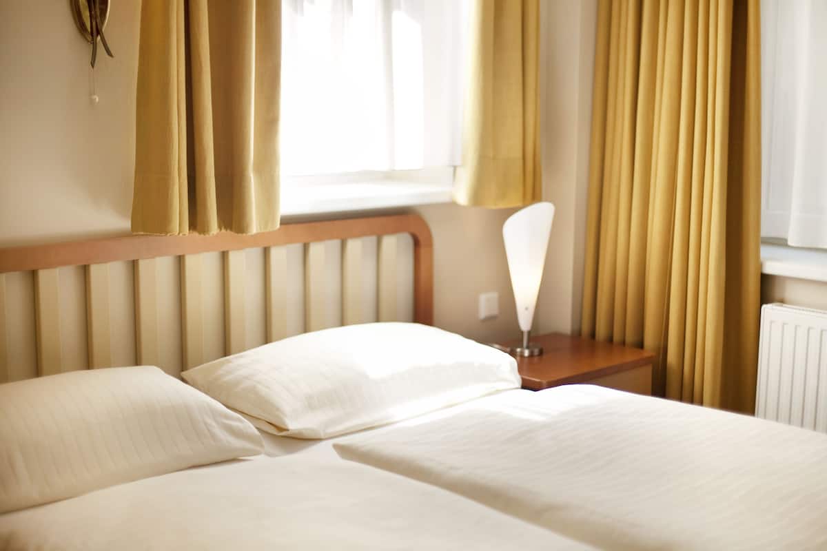 Sistema de insonorización, wifi gratis y ropa de cama