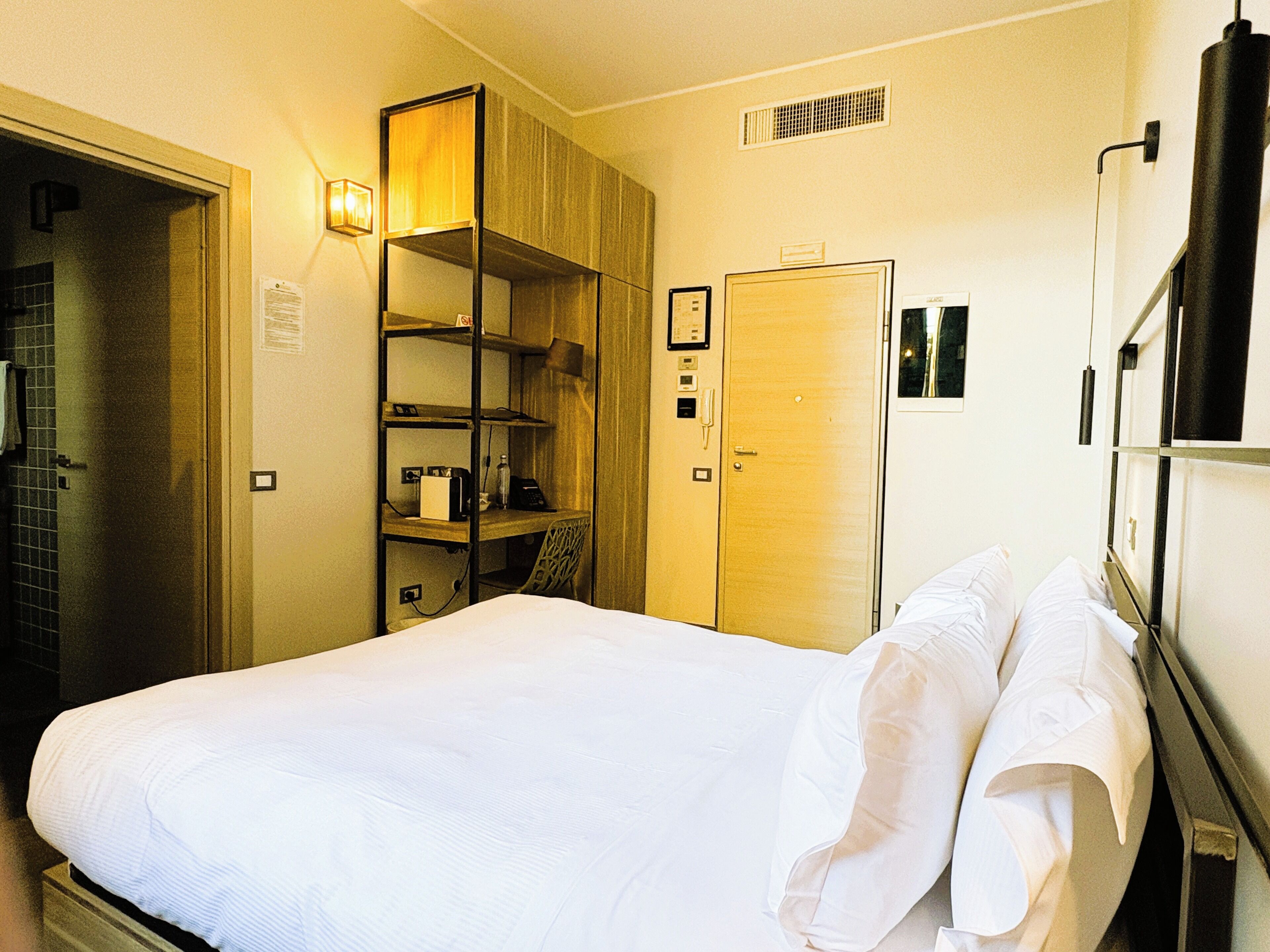 Chambre Double Standard, 1 lit double, salle de bains privée, rez-de-chaussée