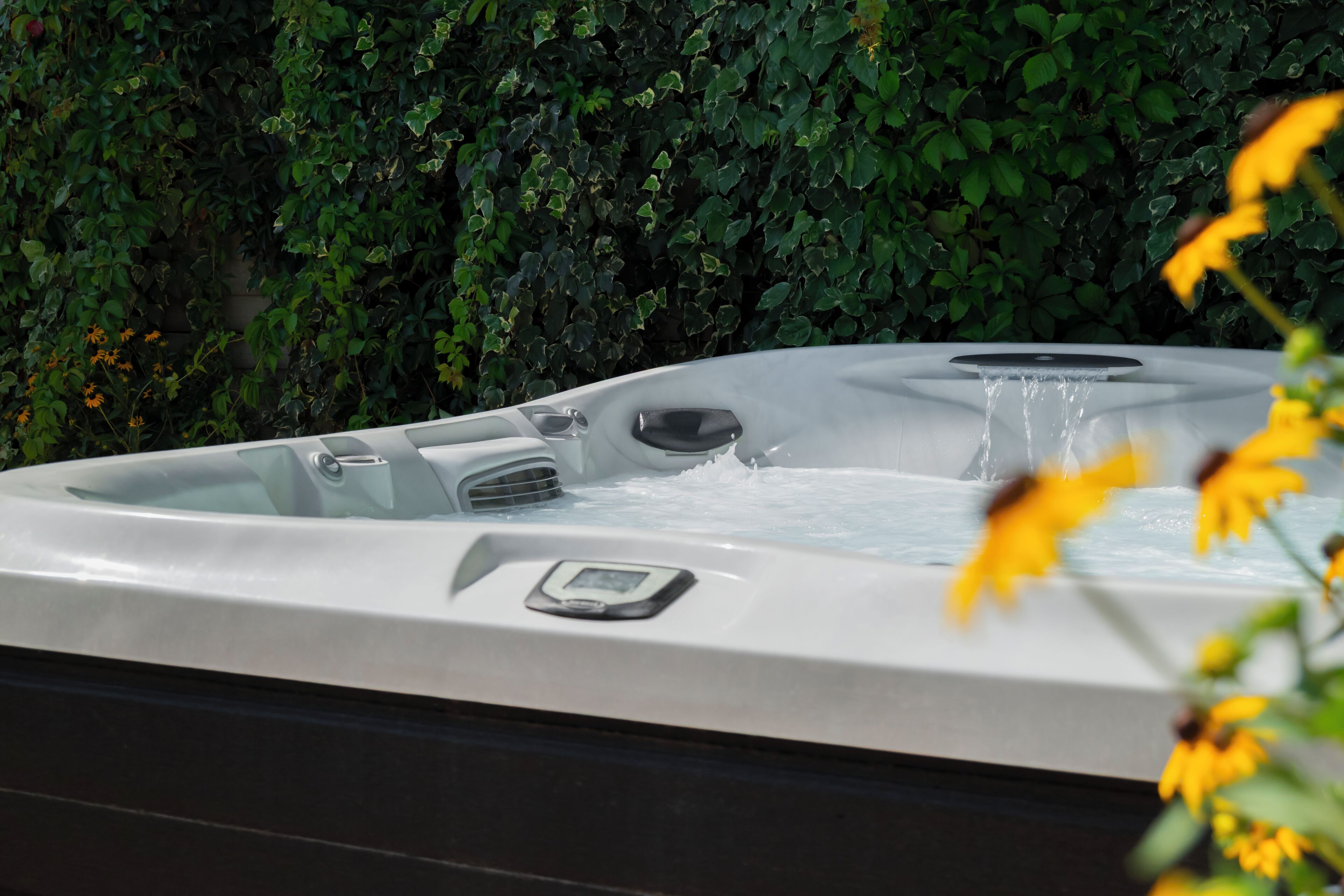 Bồn tắm spa ngoài trời
