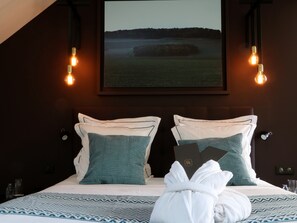 Premium bedding, in-room safe, desk, soundproofing - Bel Ami (Pacy-sur-Eure)