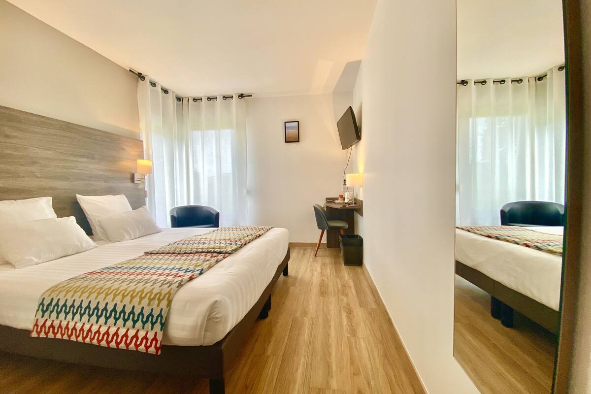 premium bedding, desk, soundproofing, iron/ironing board