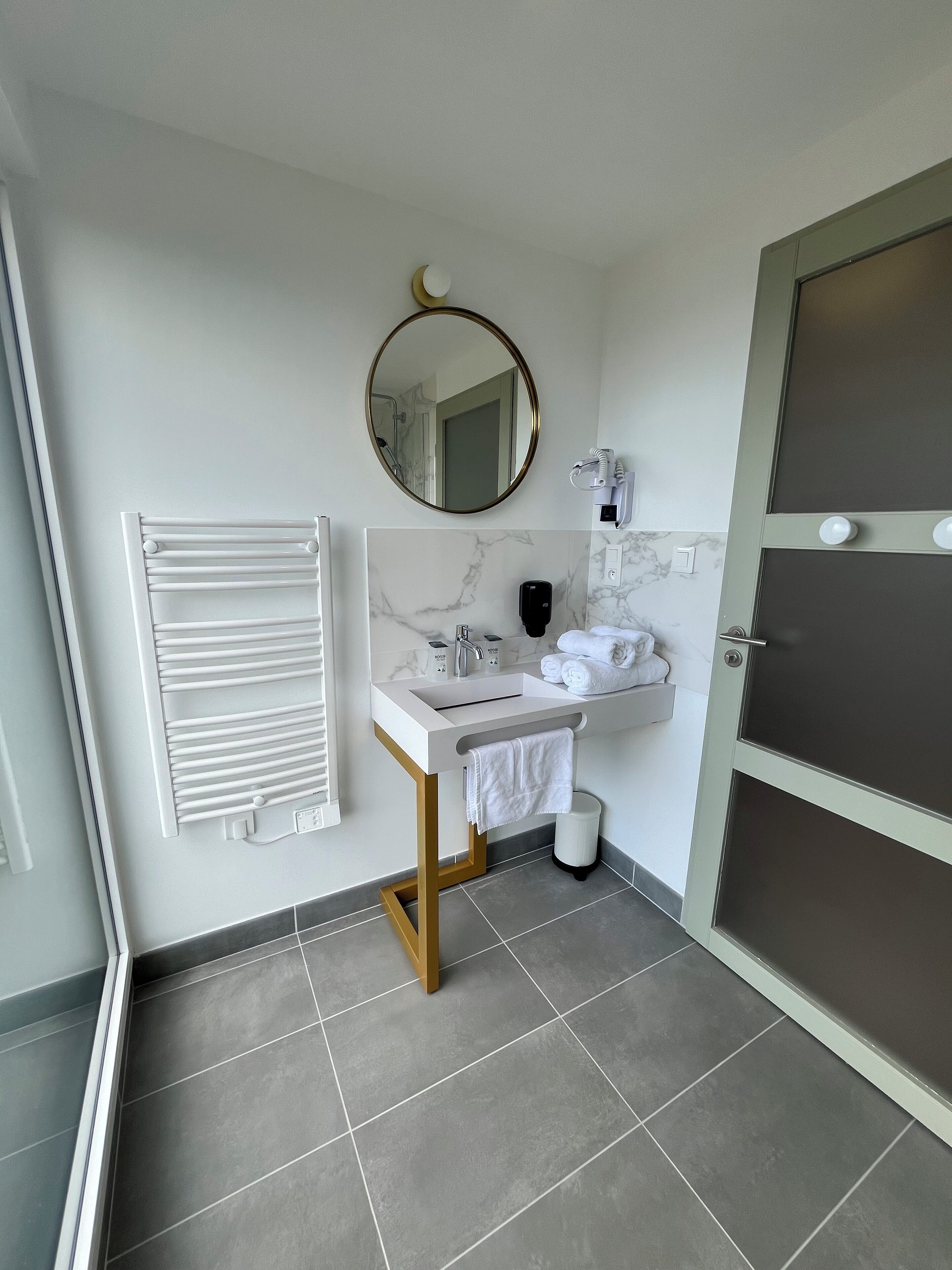duplex | bathroom | shower, free toiletries, hair dryer, towels