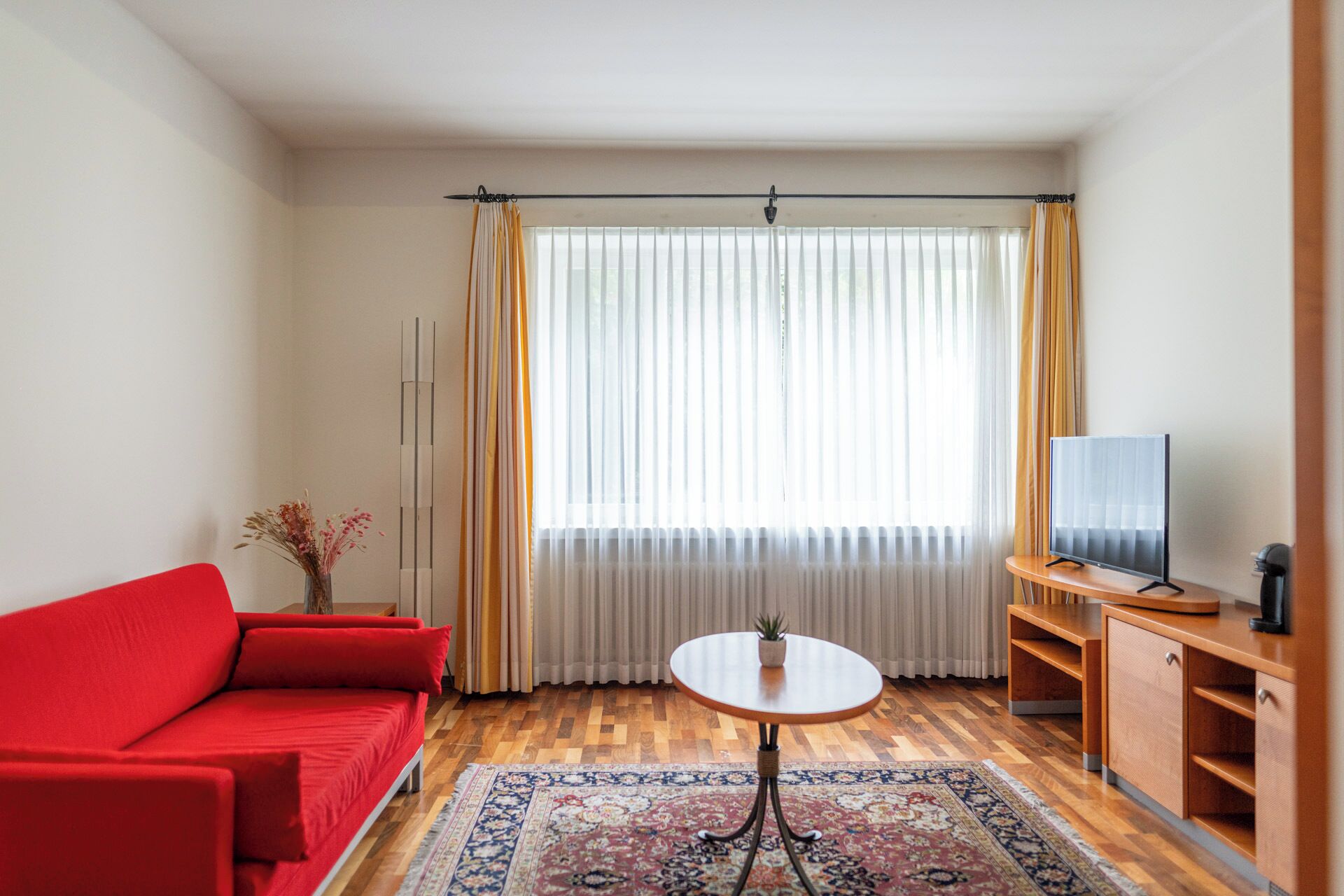 junior suite | living area | lcd tv