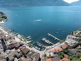 Lago