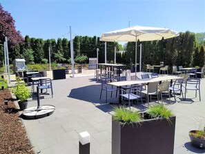 Terrace/patio - Hotel Wittorf (Neumuenster)
