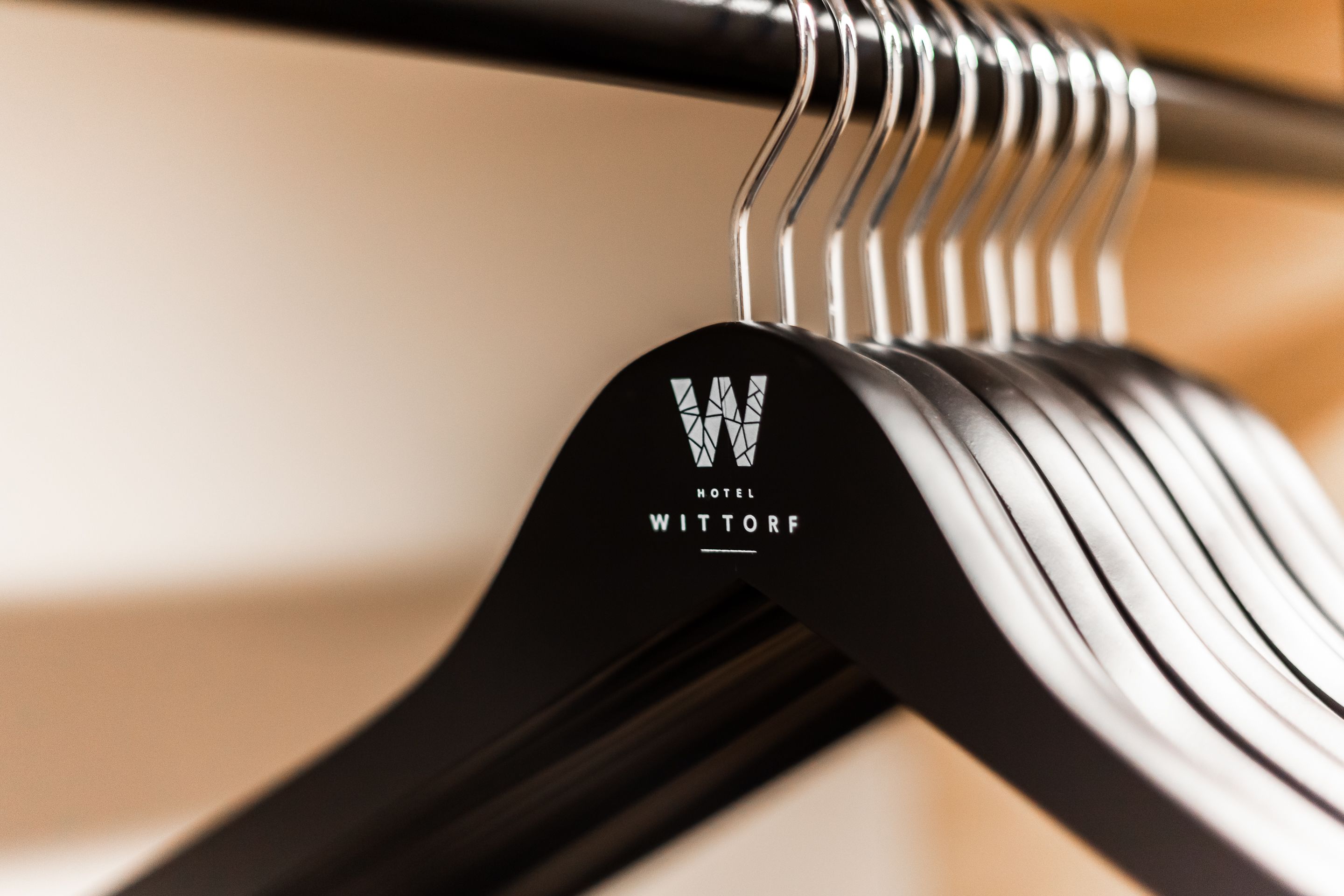 in-room safe, desk, laptop workspace, blackout curtains