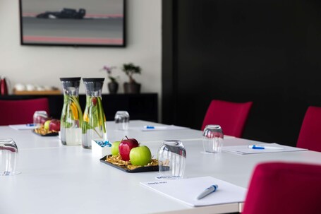 Park Inn by Radisson Dubai Motor City - Image 26