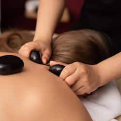 Phòng trị liệu đôi, trị liệu toàn thân, massage đá nóng, massage mô sâu