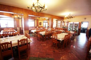 Restaurant - Hostal Sol Bahia San José (Nijar)
