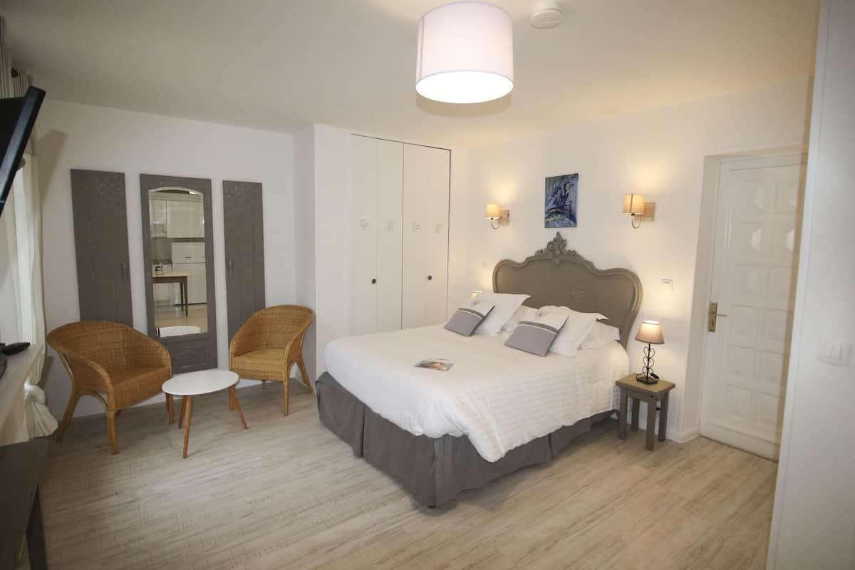 1 habitación, ropa de cama de alta calidad y camas con pillow-top