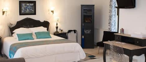 Romantic Suite, Ensuite (Canelle)