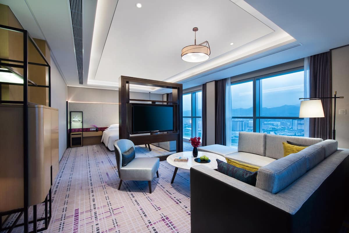 Premium bedding, down duvets, pillow-top beds, in-room safe