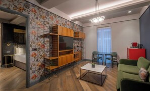 TV - Hotel Indigo London - Aldgate (London)