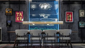 Unclassified image, 4 of 40, button - Hotel Indigo London - Aldgate (London)