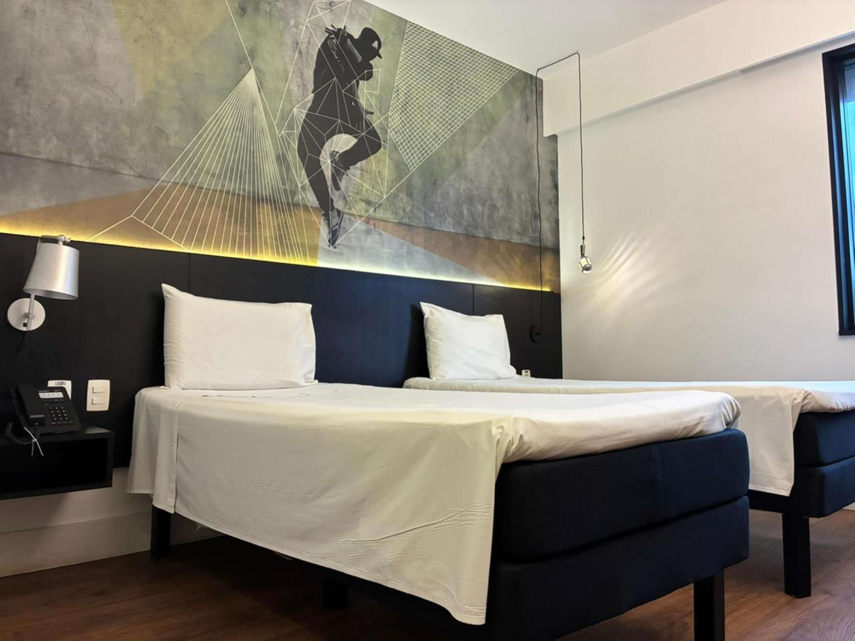 Chambre Standard, 2 lits une place