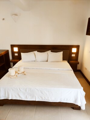 Habitación triple superior | 1 habitación, minibar, insonorización y wifi gratis 