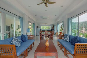 Televisión LCD, reproductor de DVD