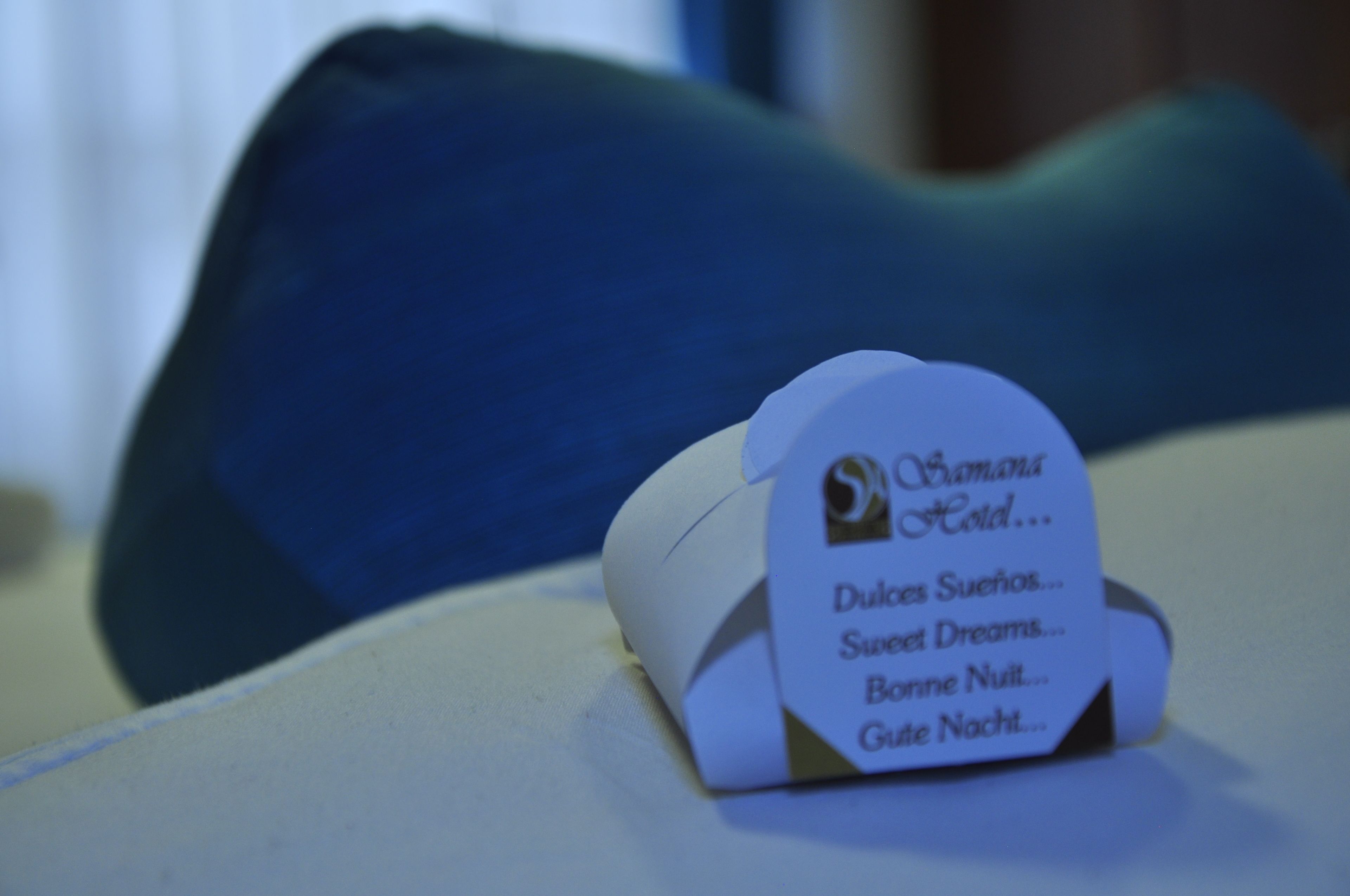 triple room | minibar, in-room safe, desk, cots/infant beds