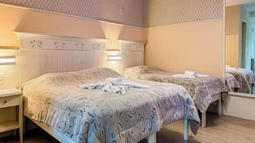 Desk, free WiFi, bed sheets