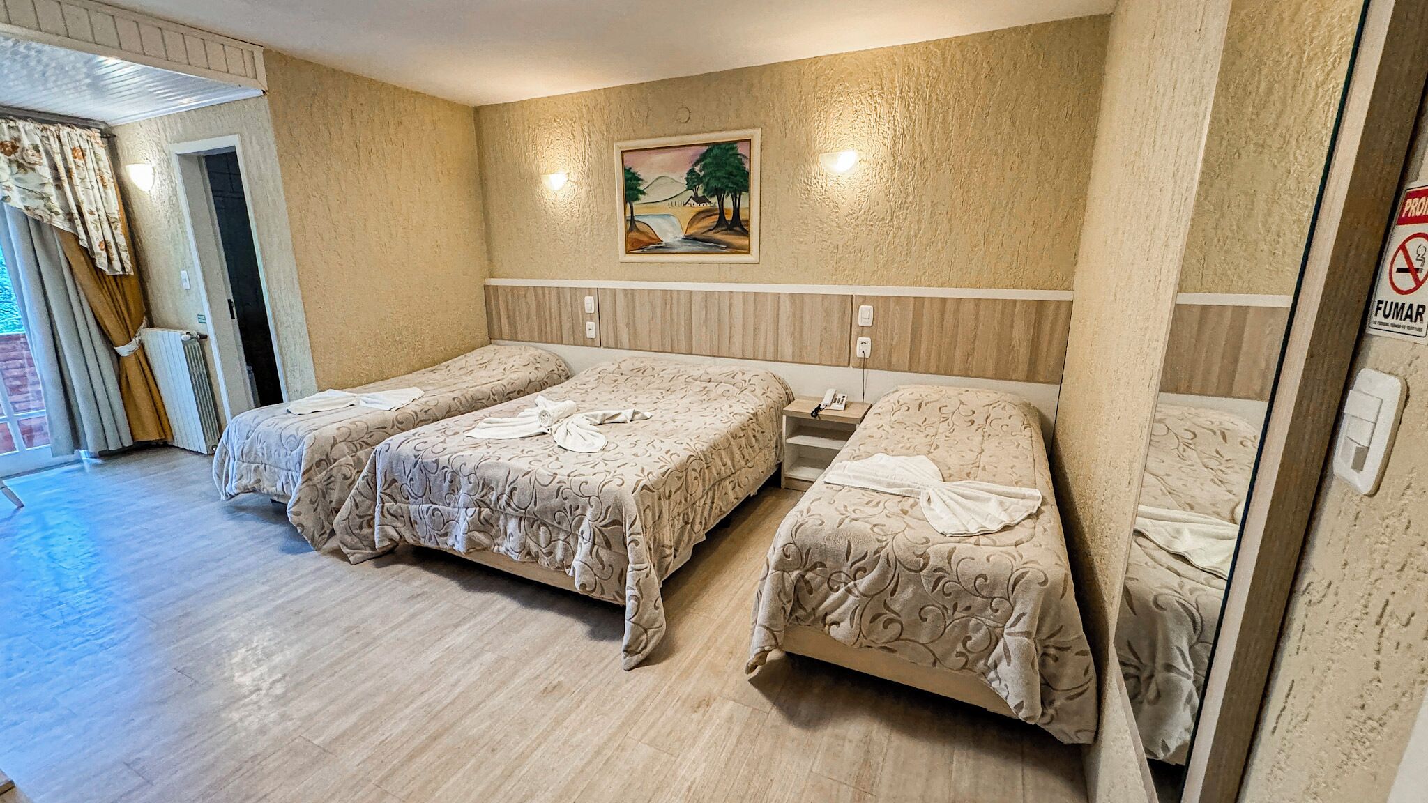 Deluxe Quadruple Room