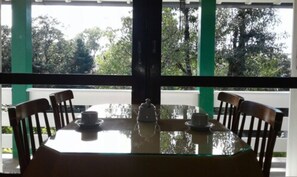 Desayuno buffet incluido todos los días