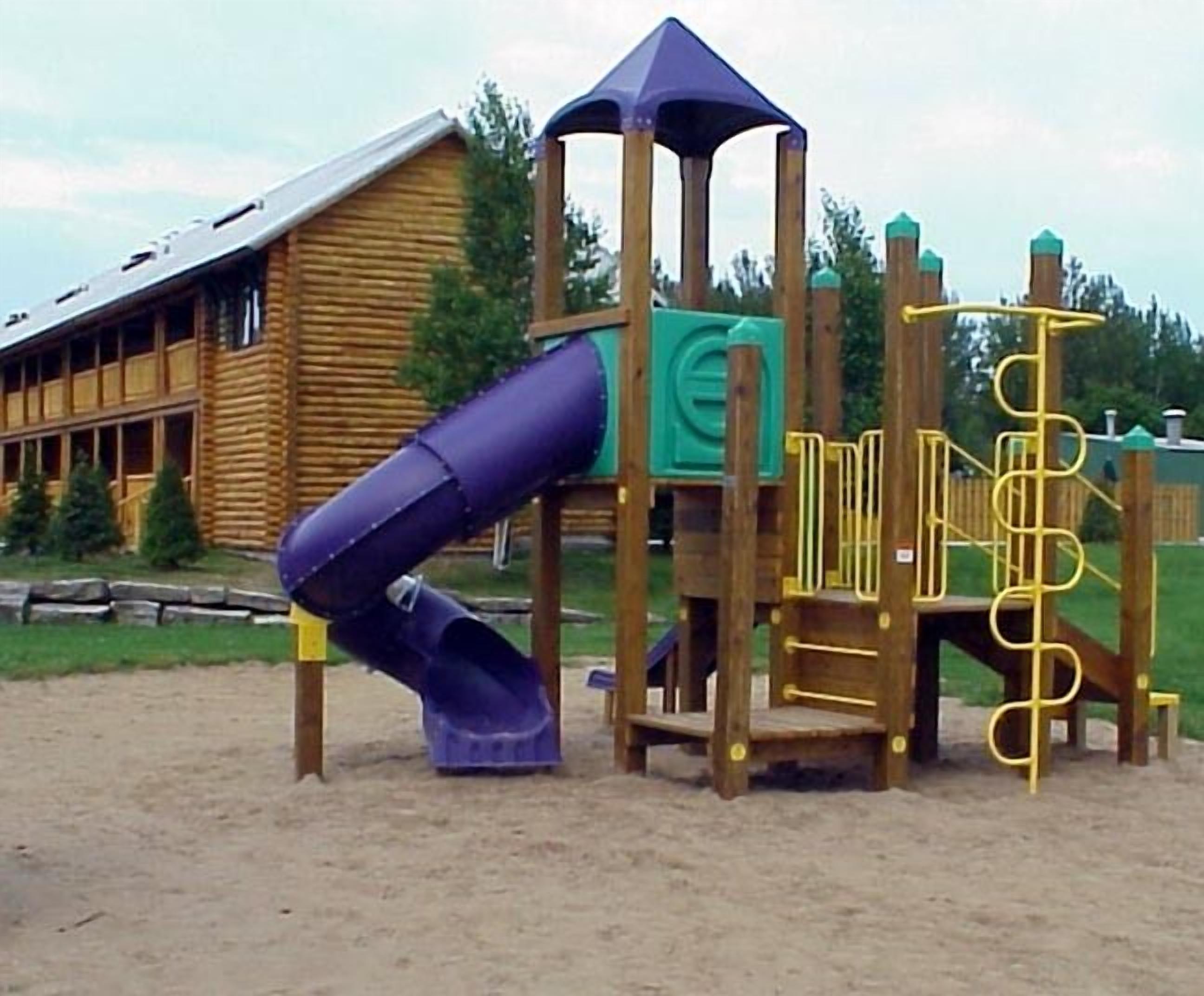 children’s play area – outdoor