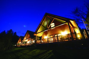 Mökki, 2 makuuhuonetta, keittiö, näköala lahdelle | Terassi/patio