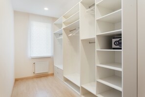 Villa Premium, 4 chambres | Coffre-fort