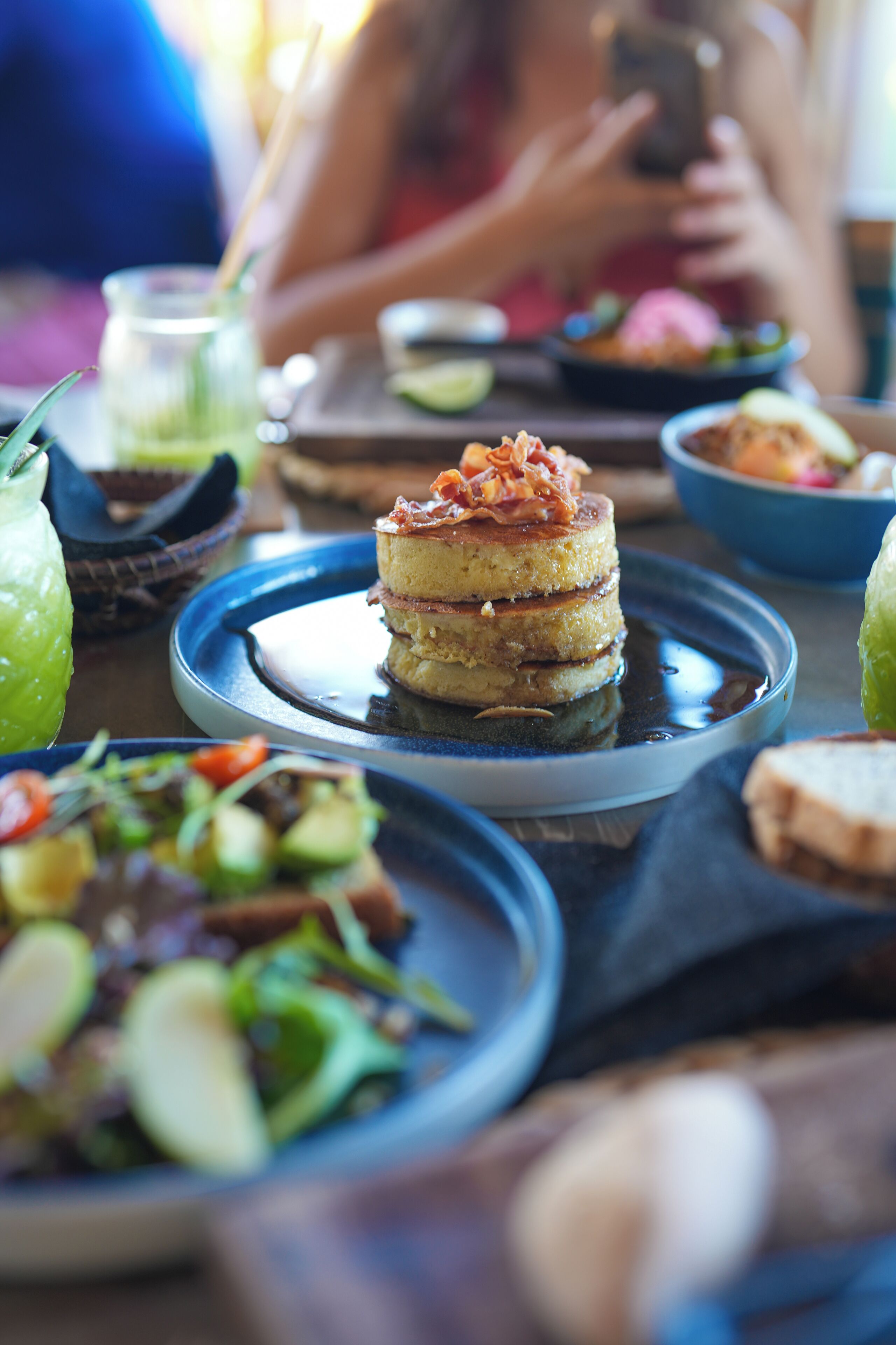 free daily cooked-to-order breakfast