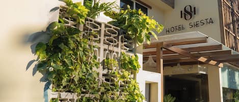 숙박 시설 정면