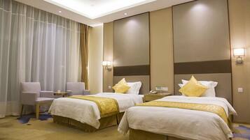 Economy Twin Room | Desk, blackout curtains, free WiFi