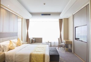 Business King Room   | Desk, blackout curtains, free WiFi - Qingdao Fusheng Hotel Huangdao (Qingdao)