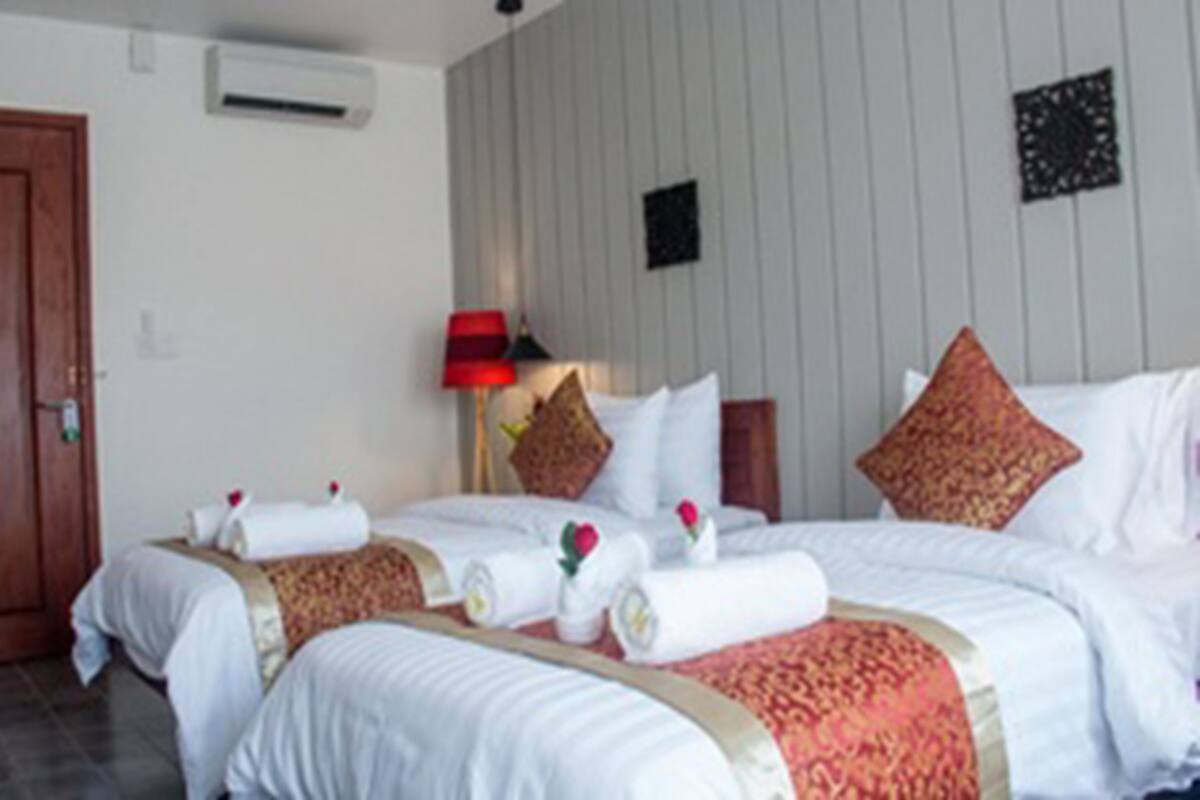 Deluxe Twin Room - Free Pick Up | Minibar, desk, free WiFi
