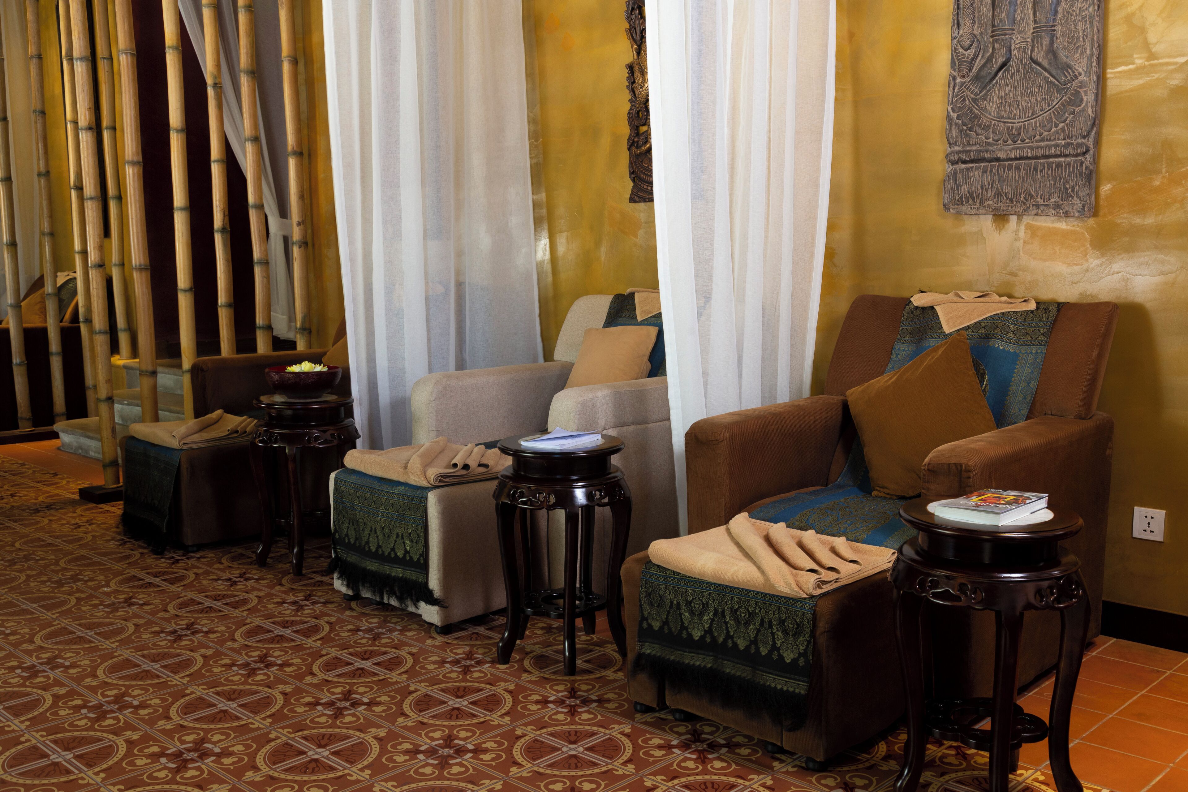 couples treatment room(s), sauna, hot tub, steam room