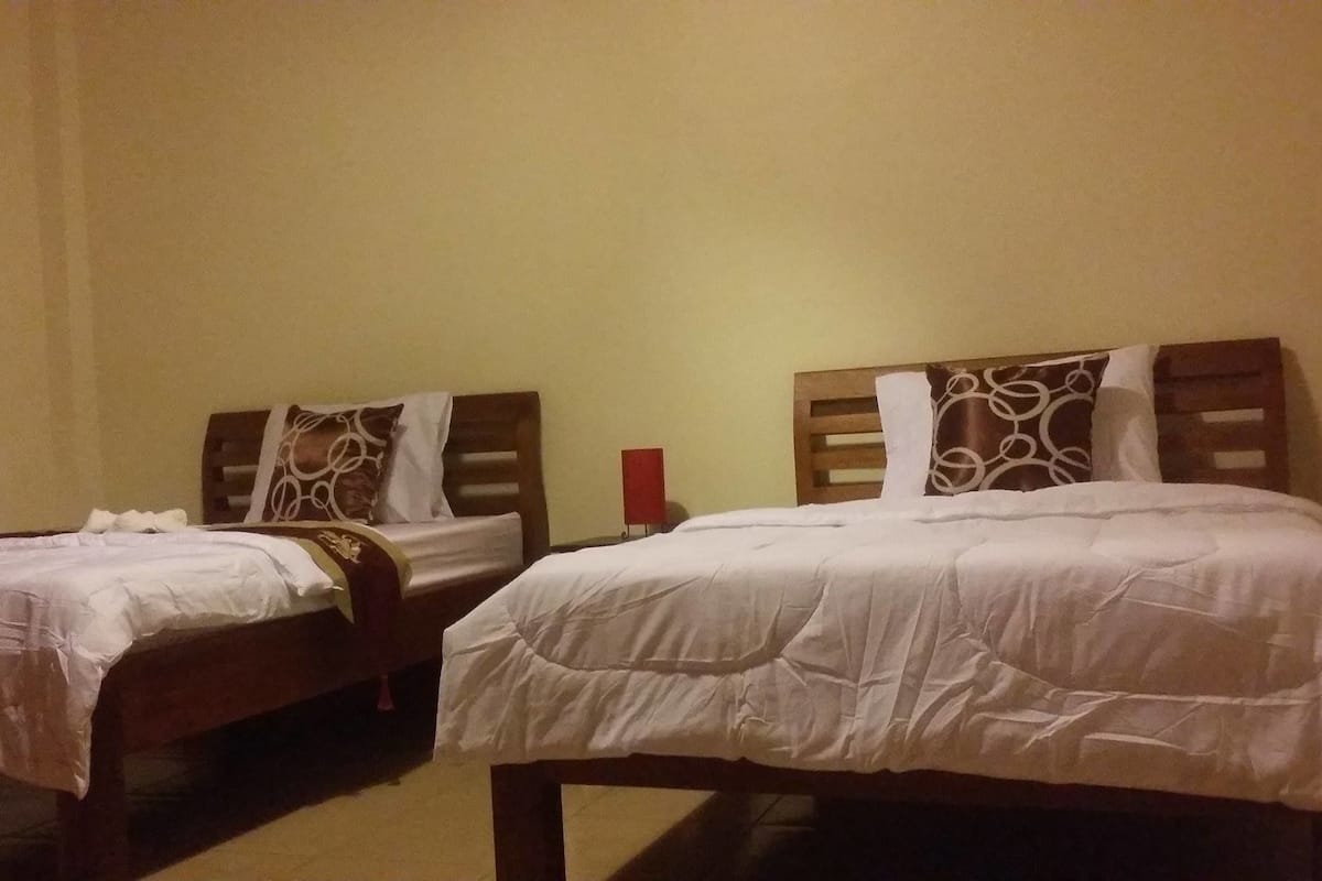 Deluxe Twin Room | WiFi (free)