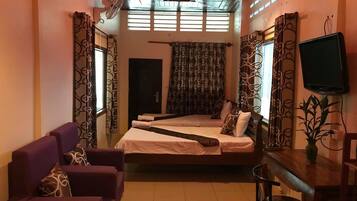 Deluxe Twin Room | Free WiFi