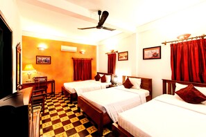 高级三人房, 1 间卧室, 花园景观, 花园 | 客房景观