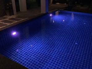 Outdoor pool, free cabanas, pool umbrellas