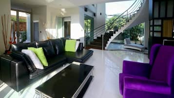 Luxury Villa | Living area