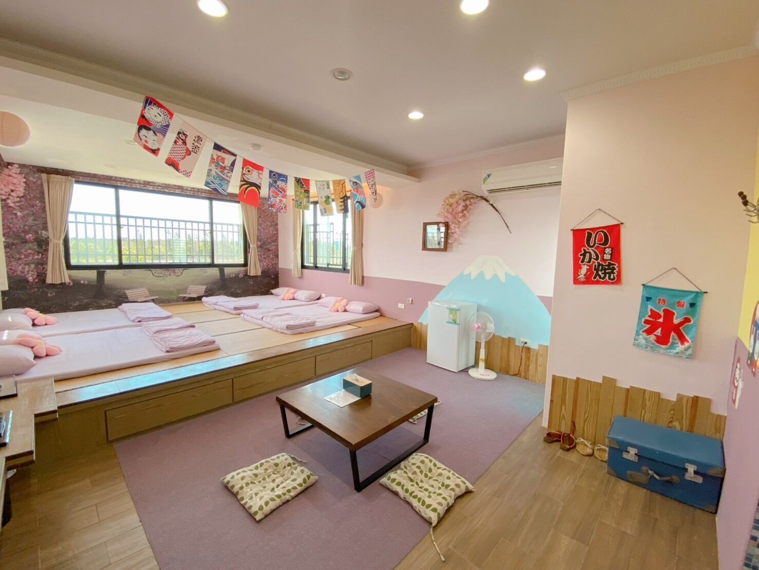 Standard Room | Blackout drapes, free WiFi, bed sheets