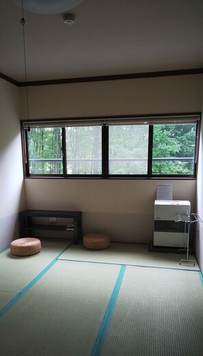 Japanese Style Room for 2 Guests | Free WiFi - Sekkasai Lodge (Hakuba)