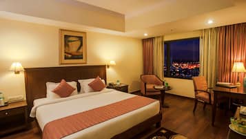 Ropa de cama de alta calidad, minibar, caja fuerte