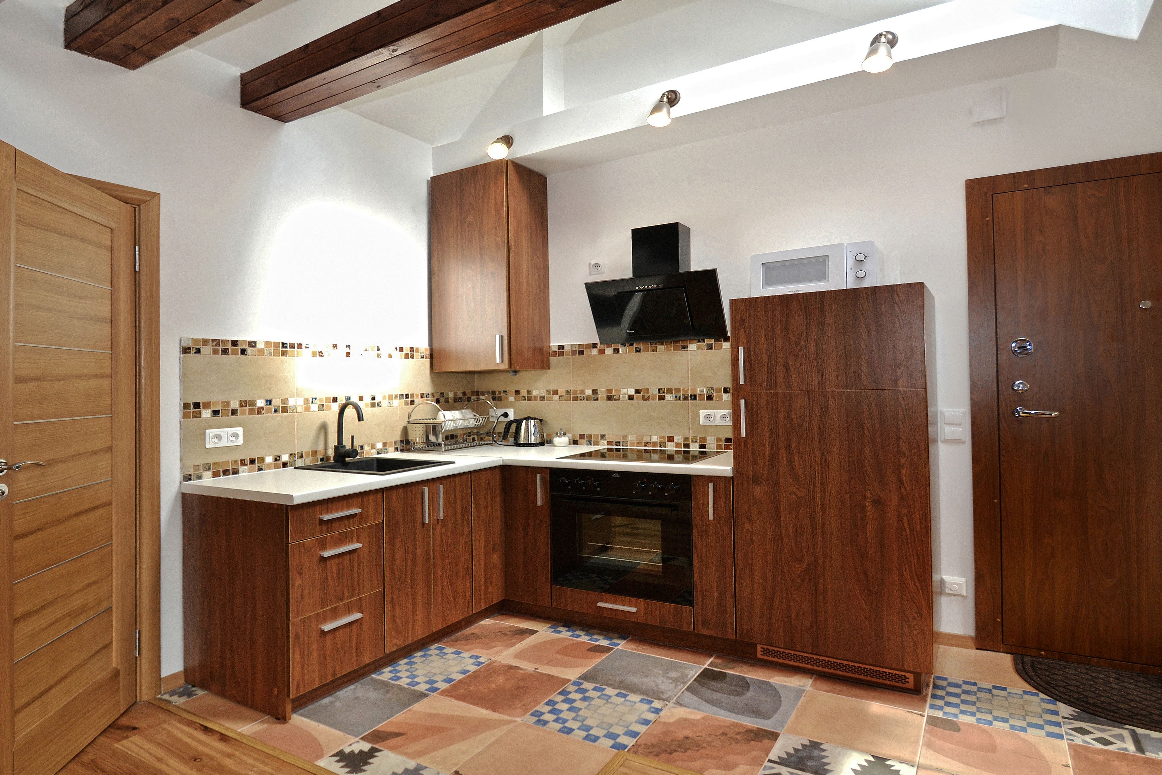 standard apartment | private kitchenette | fridge, microwave, oven, mixer