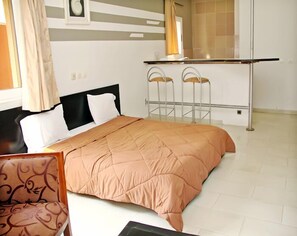 Superior Room | Minibar, free WiFi