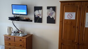 Unclassified image, 2 of 78, button - Townhouse B&B (Skipton)