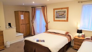 Unclassified image, 3 of 78, button - Townhouse B&B (Skipton)