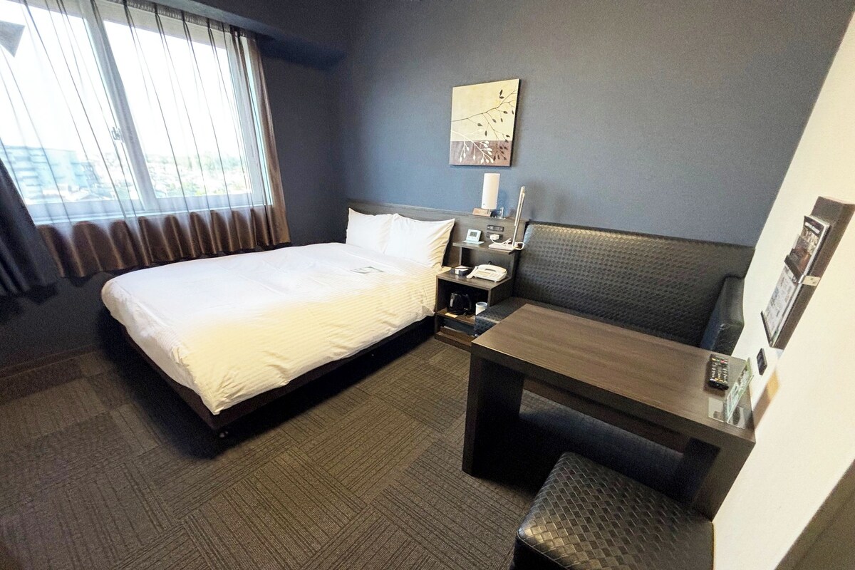 Superior Semi Double Room - Non-Smoking | Desk, WiFi (free), bed sheets